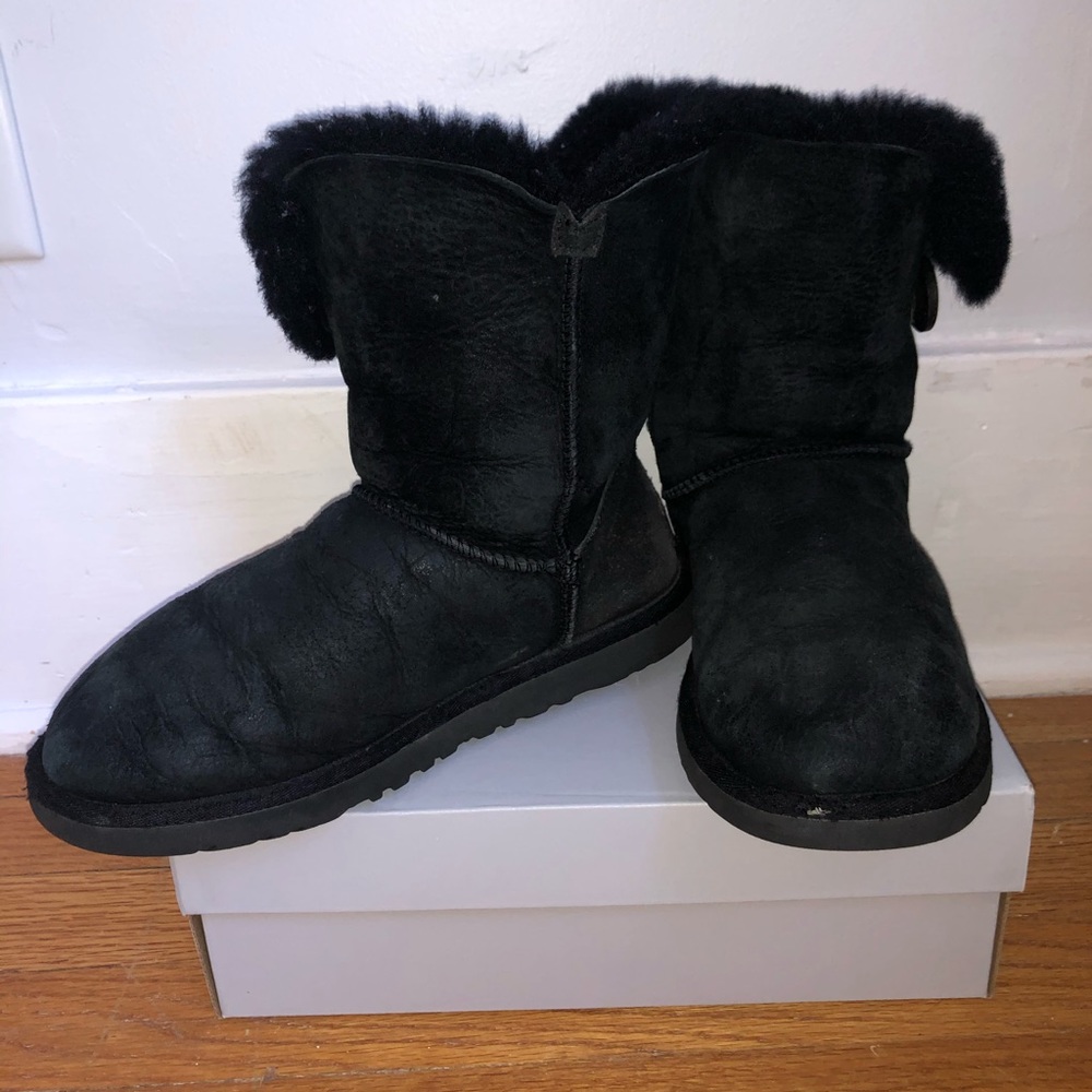 Bailey Button II Black Ugg Boots - Size 6